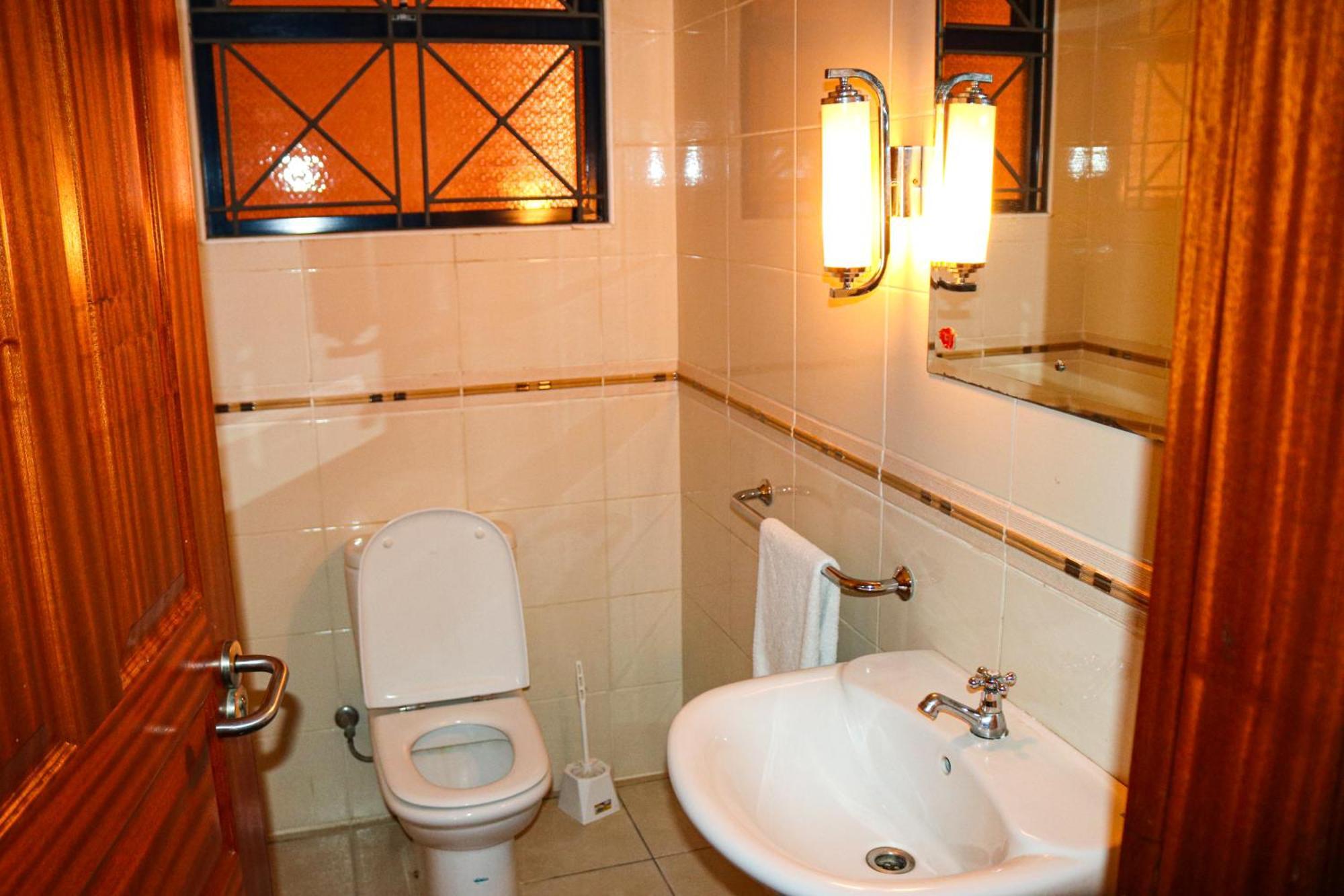 Kengen Furnished And Serviced * Nairobi